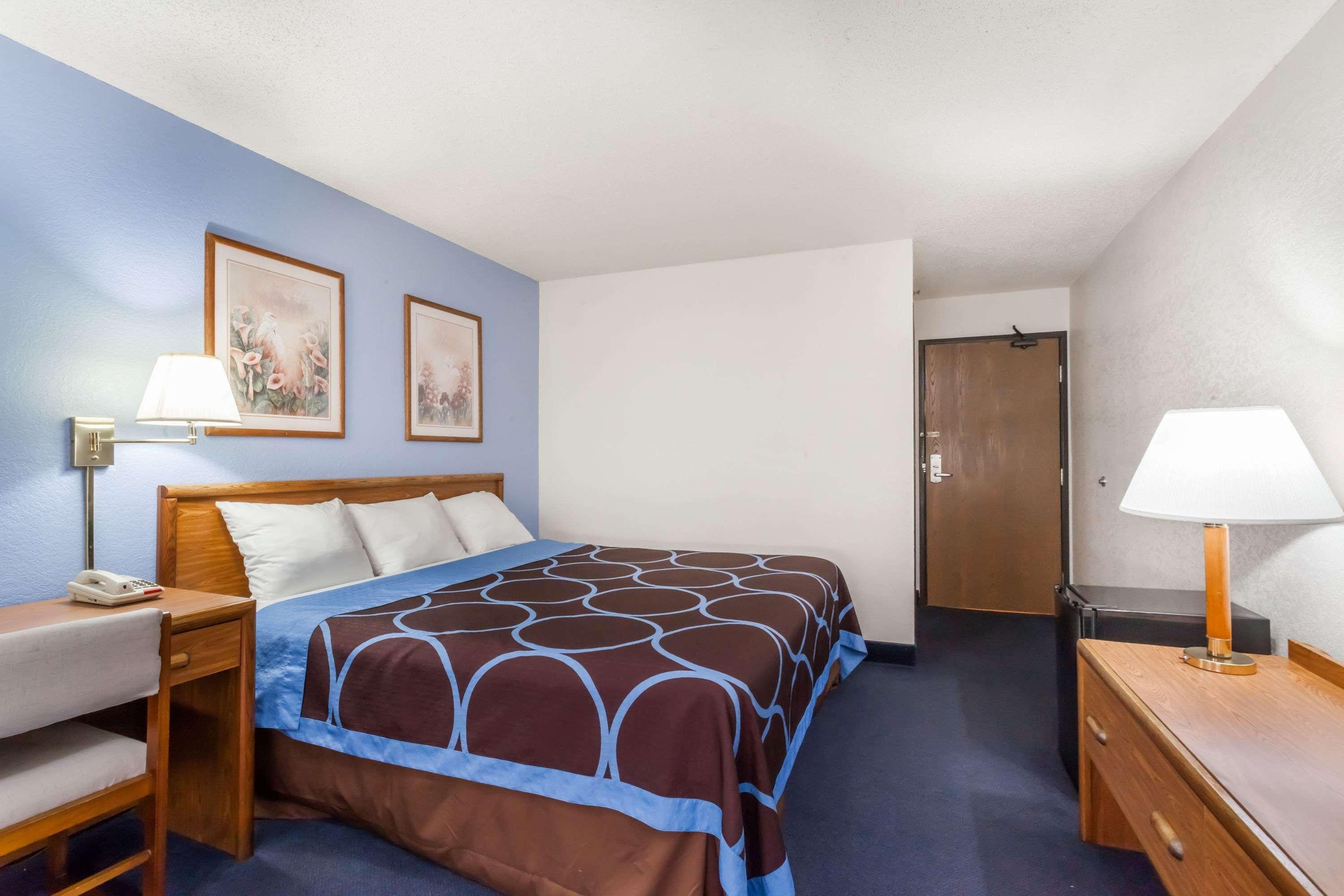 מלון Super 8 By Wyndham Norwich מראה חיצוני תמונה