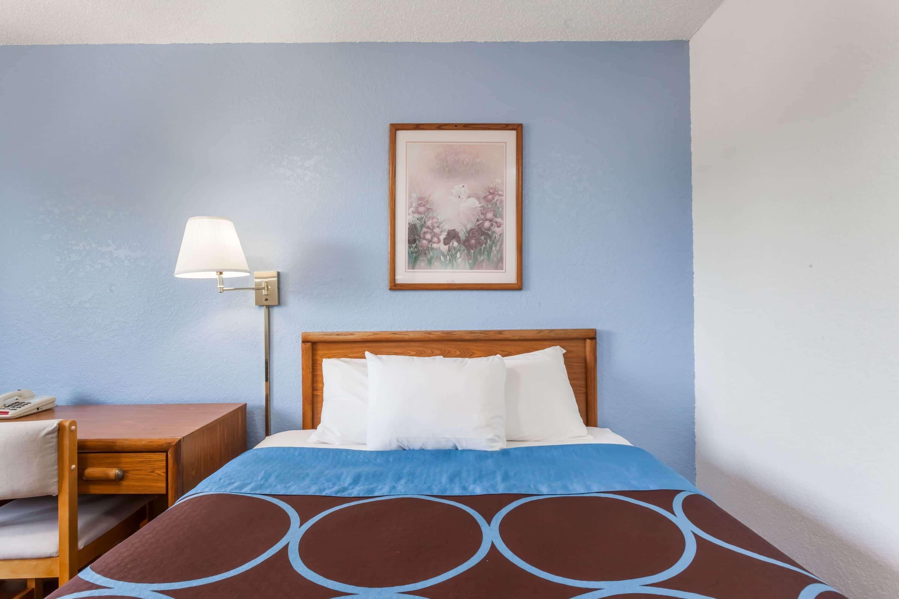 מלון Super 8 By Wyndham Norwich מראה חיצוני תמונה