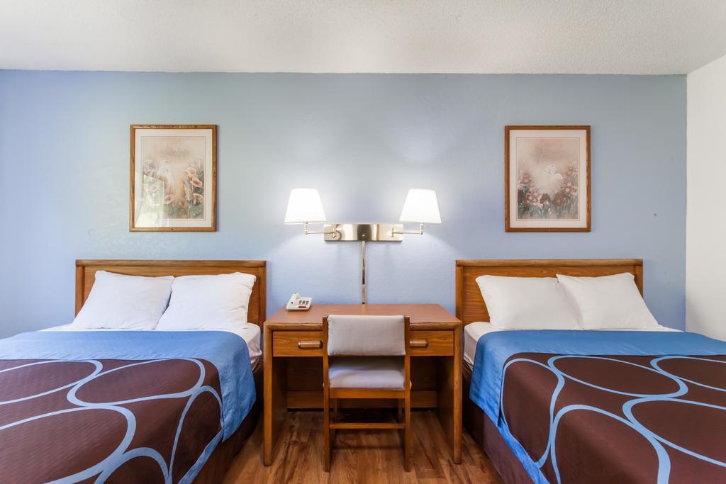 מלון Super 8 By Wyndham Norwich מראה חיצוני תמונה