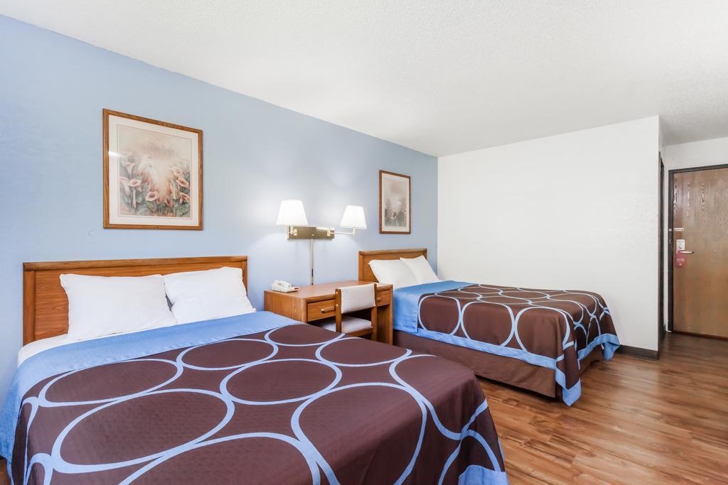 מלון Super 8 By Wyndham Norwich מראה חיצוני תמונה